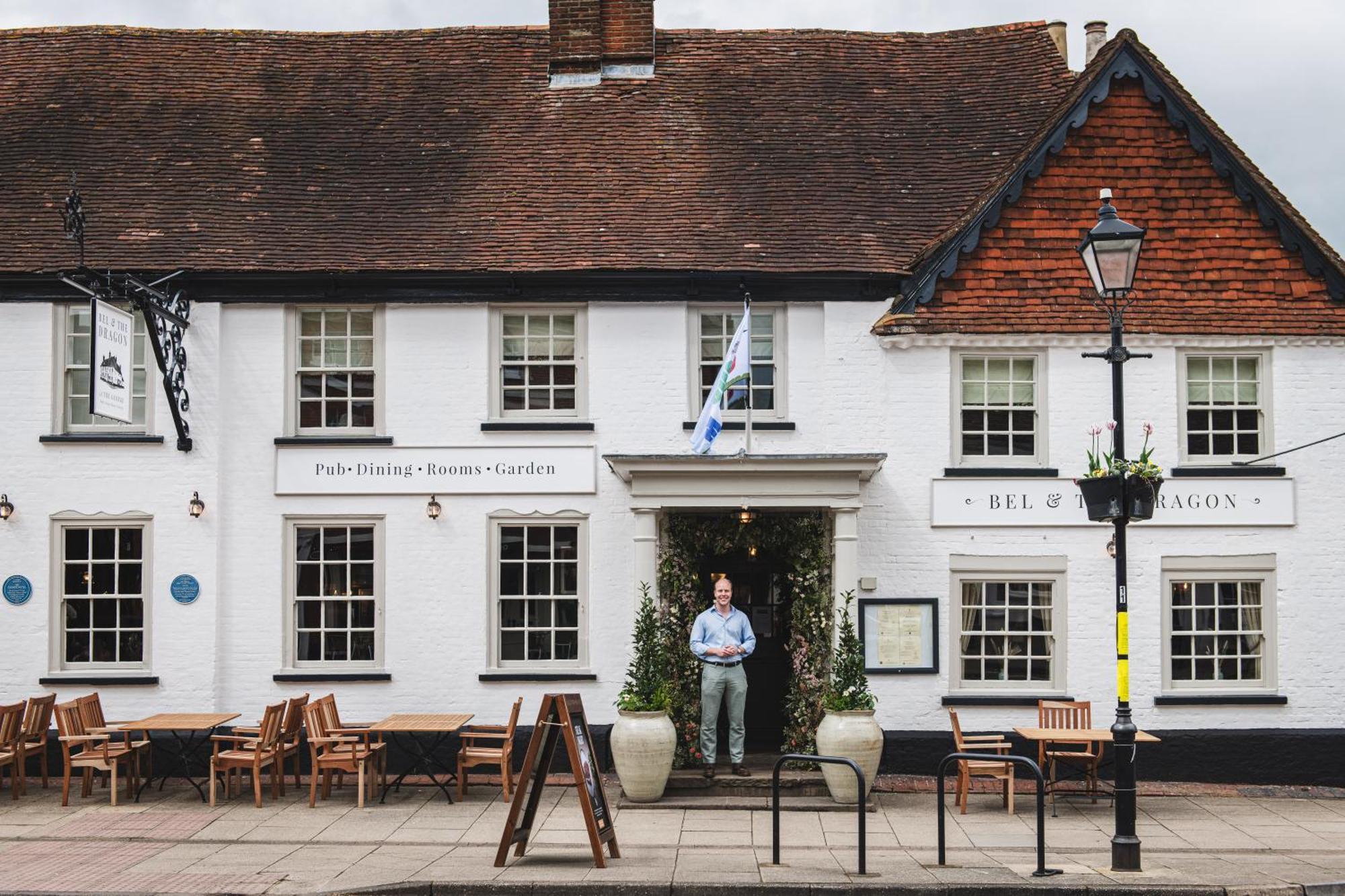 Bel And The Dragon-Odiham Hotel ภายนอก รูปภาพ