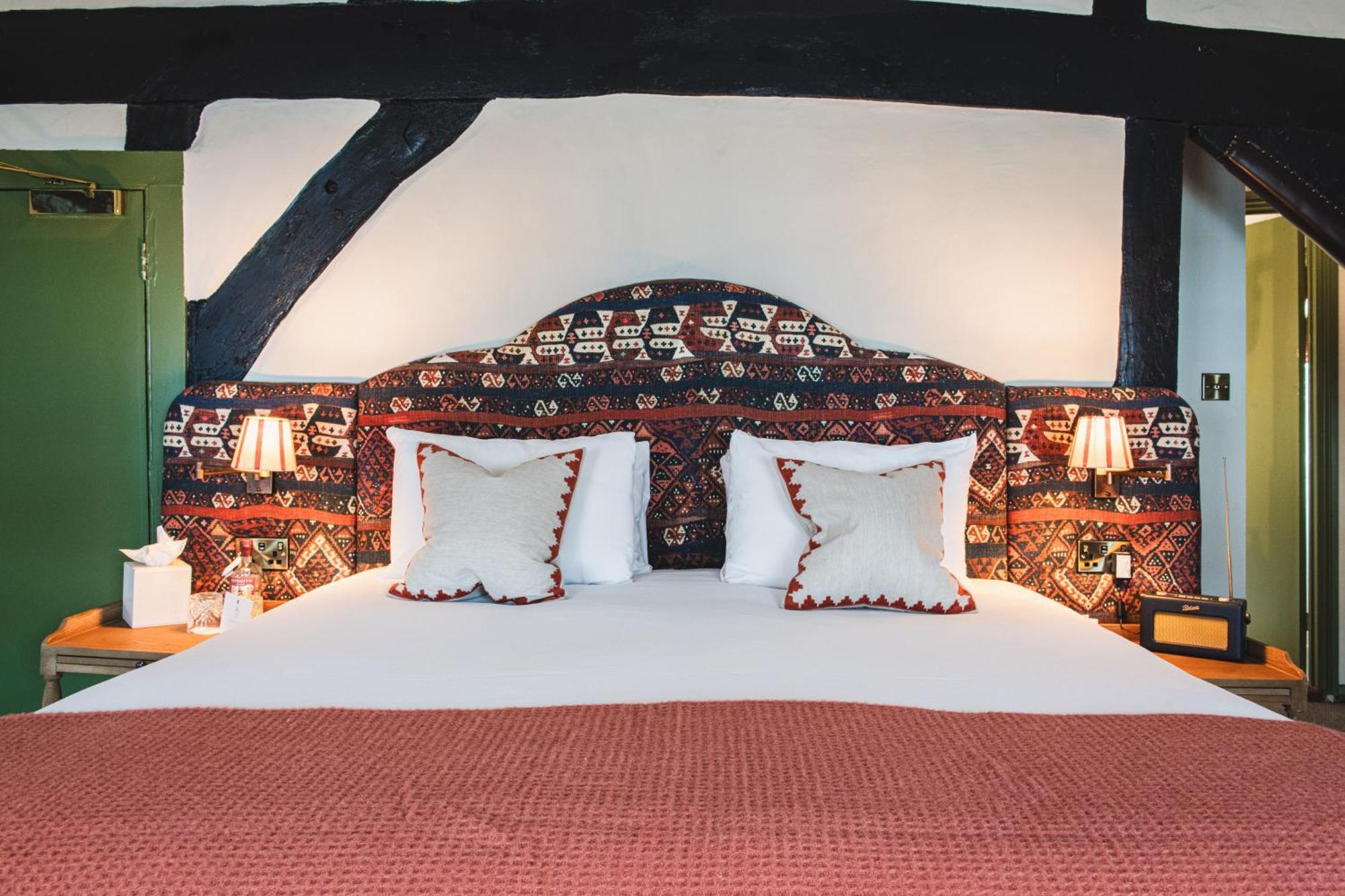 Bel And The Dragon-Odiham Hotel ภายนอก รูปภาพ