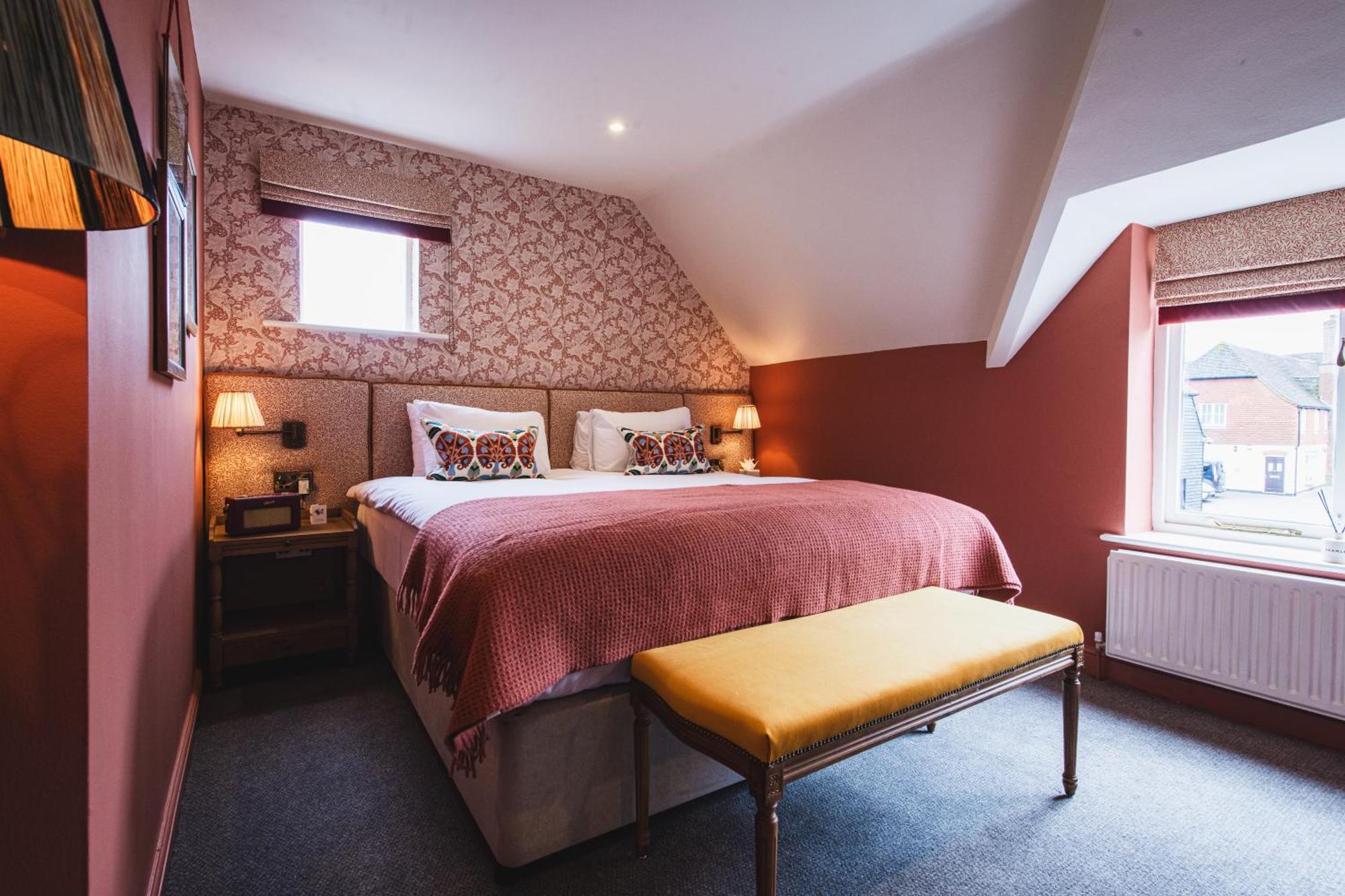Bel And The Dragon-Odiham Hotel ภายนอก รูปภาพ