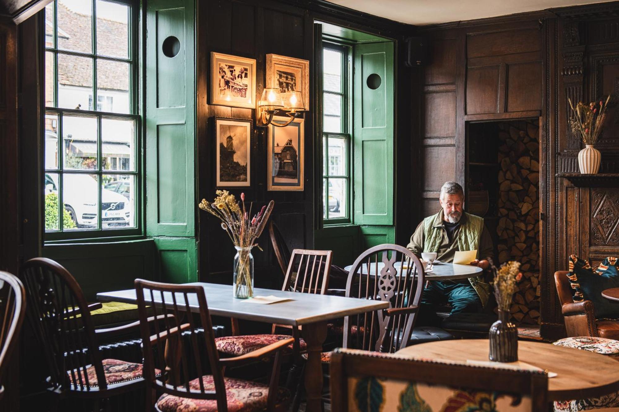 Bel And The Dragon-Odiham Hotel ภายนอก รูปภาพ