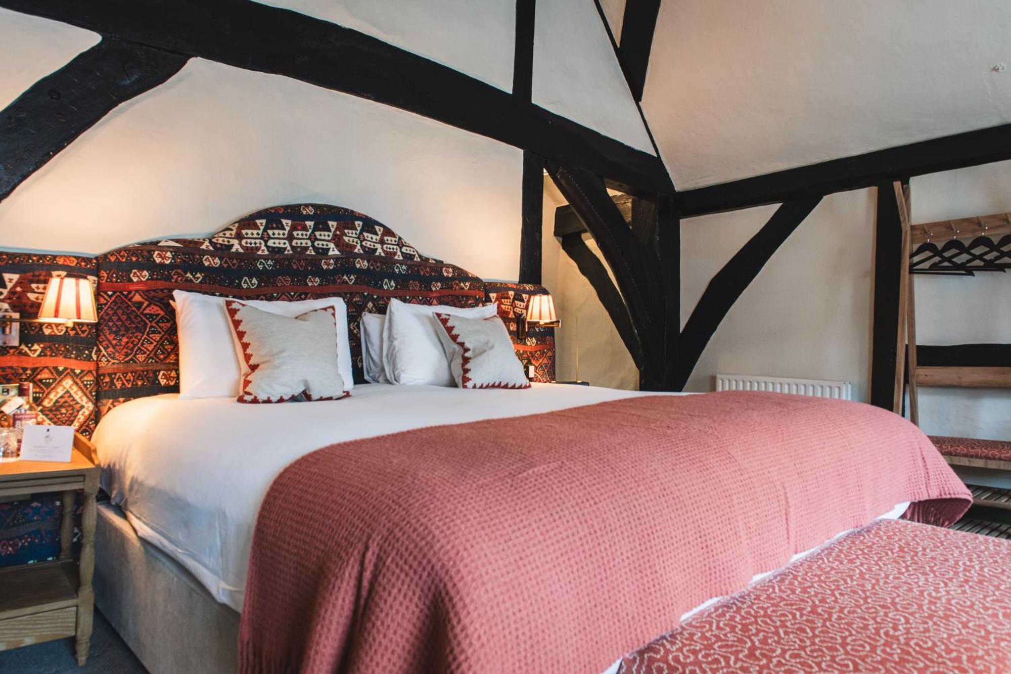 Bel And The Dragon-Odiham Hotel ภายนอก รูปภาพ
