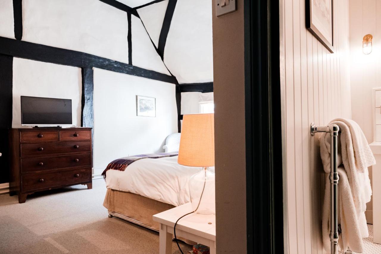 Bel And The Dragon-Odiham Hotel ภายนอก รูปภาพ