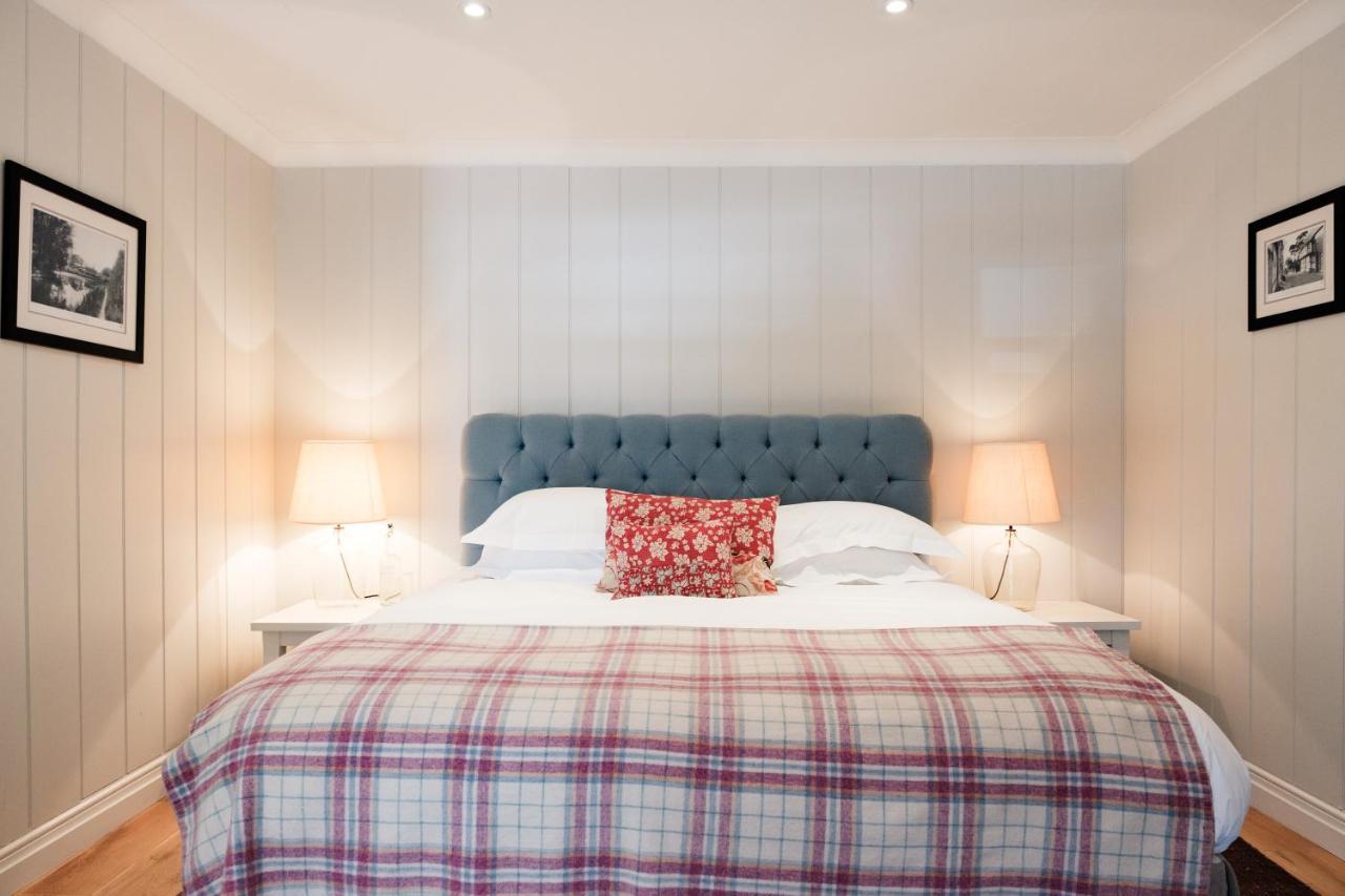 Bel And The Dragon-Odiham Hotel ภายนอก รูปภาพ